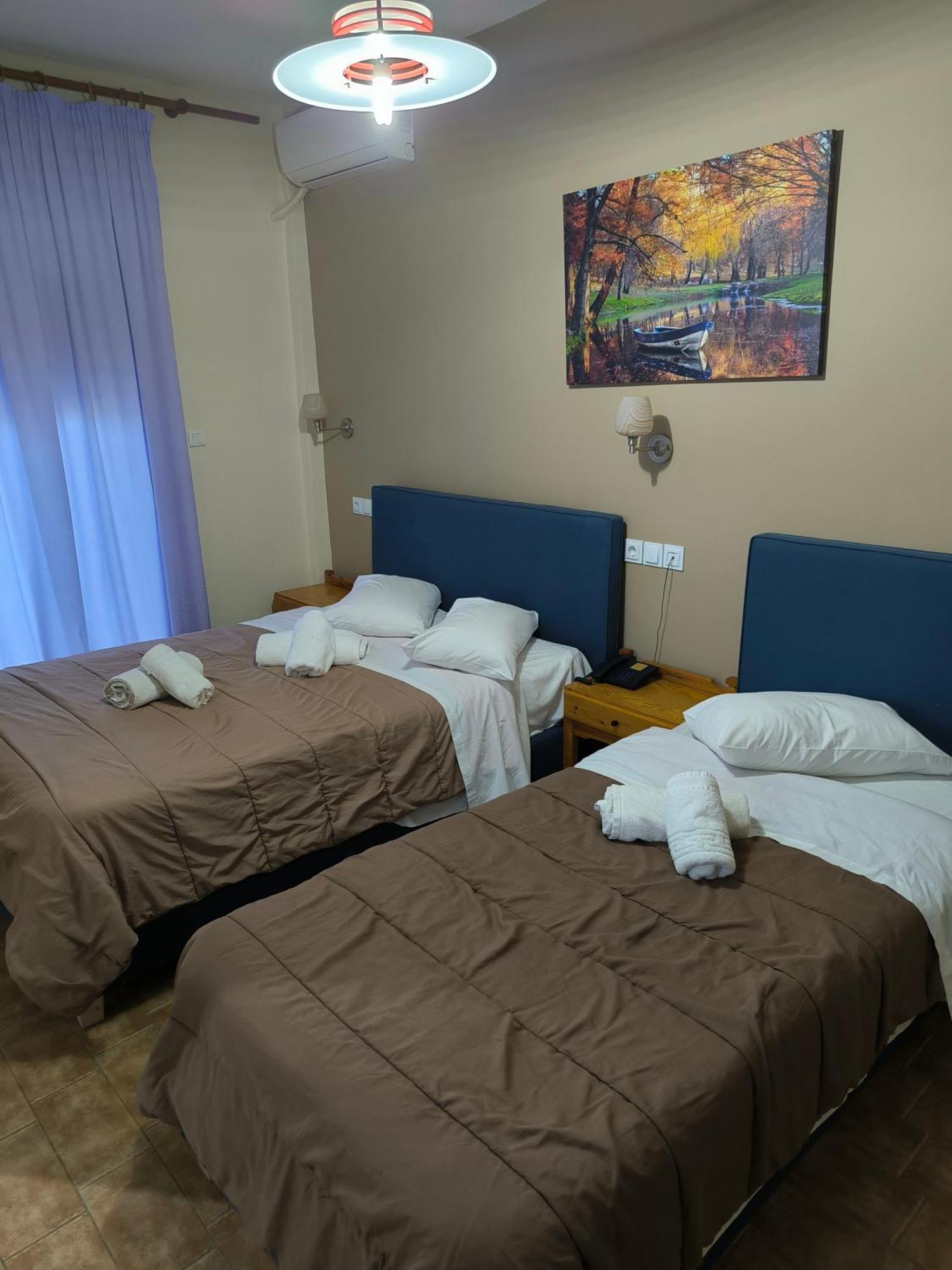 Hotel Almira Agía Triás Buitenkant foto